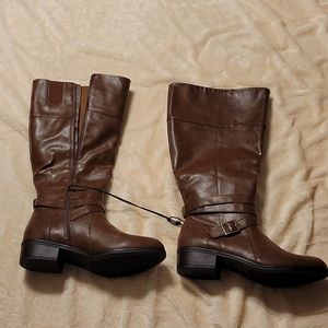 Arizona Jeans brown boots